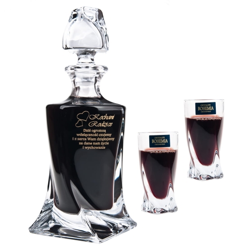Kryształowa karafka grawerowana - każda okazja
