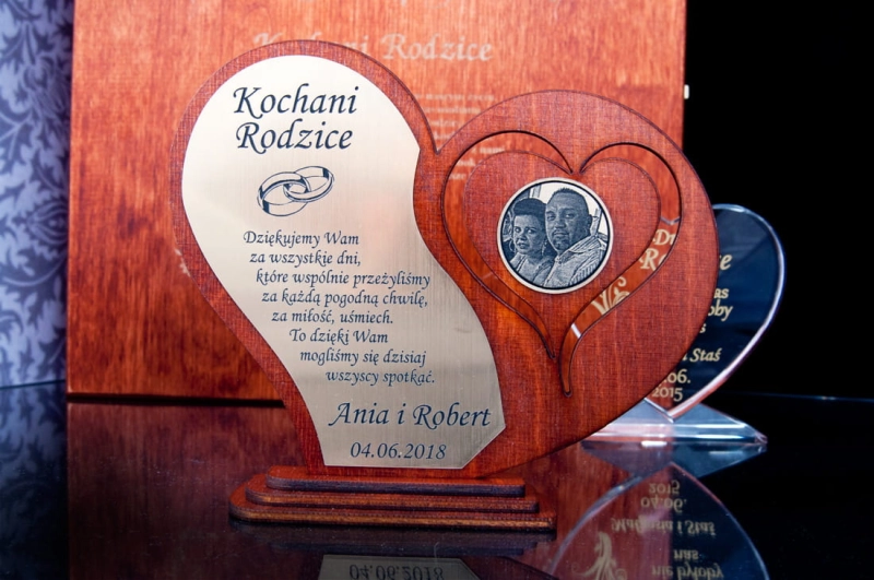 statuetka w kształcie serca -  idealna na podziękowanie
