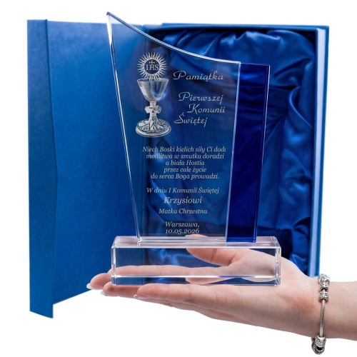 Statuetka Szklana z Grawerem na Komunię Świętą Pamiątka I Komunii