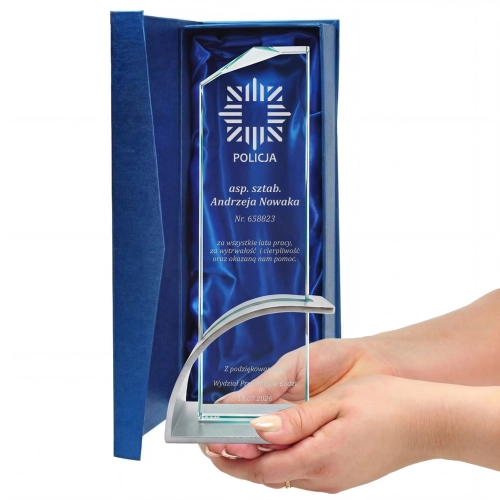 Statuetka Szklana z Grawerem dla Policjanta Awans i Emerytura