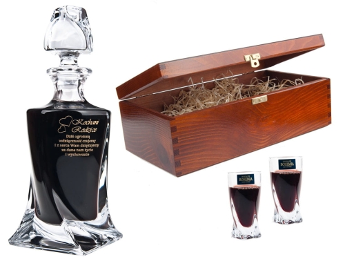 piękna grawerowana karafka Bohemia z wybranym przez Ciebie grawerem