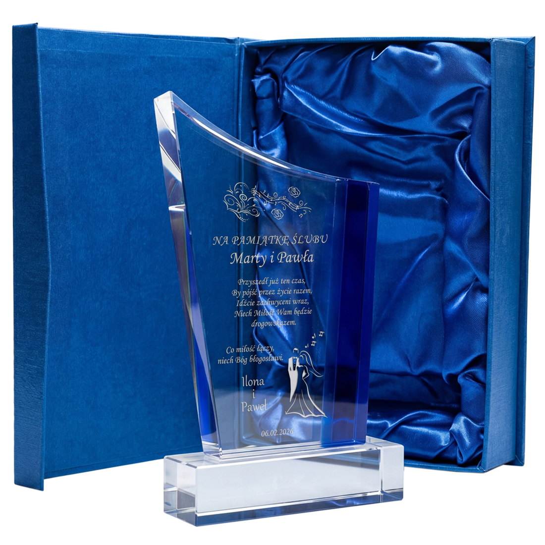 Pamiątka Ślubu: Statuetka Szklana z Grawerem dla Nowożeńców