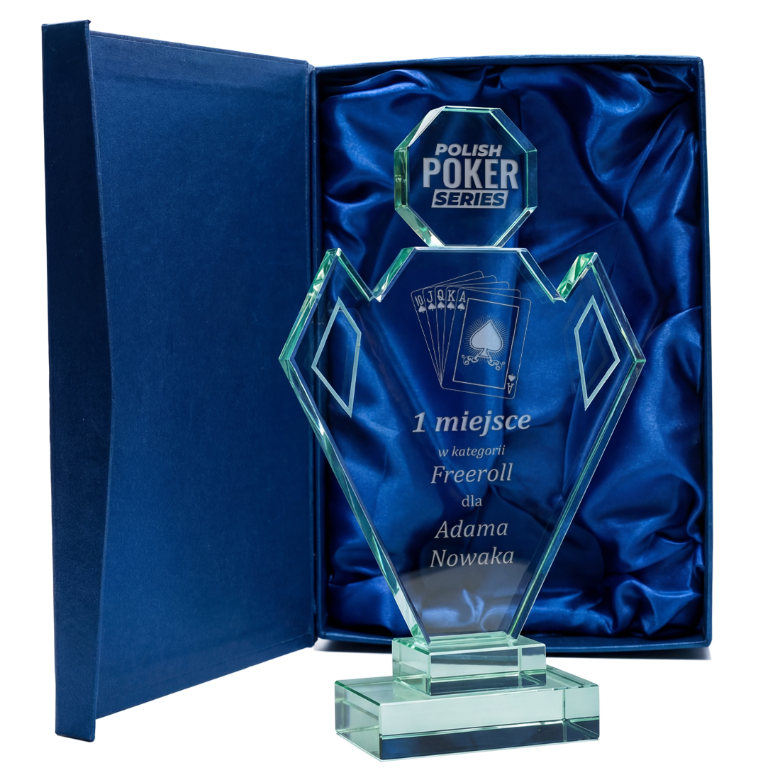 Trofeum; Nagroda; Statuetka Sportowa Szklana; za Wygraną na Zawody Sportowe; Profesjonalne; Amatorskie; dowolny grawer i etui w cenie; szklany puchar; indywidualny puchar; zawody w koszykówce; szachy; nagroda w karate; nagroda w pokera; zawody w tenisa; 